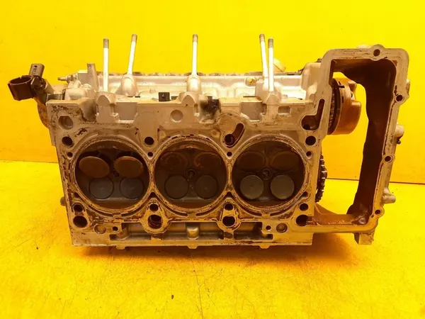 Cilinderkop Porsche Cayenne 7P 3.0 TFSI 06E103404K image 4