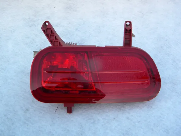 OEM 9684068680 Feu Anti-Brouillard Arrière Gauche Peugeot 5008 image 2
