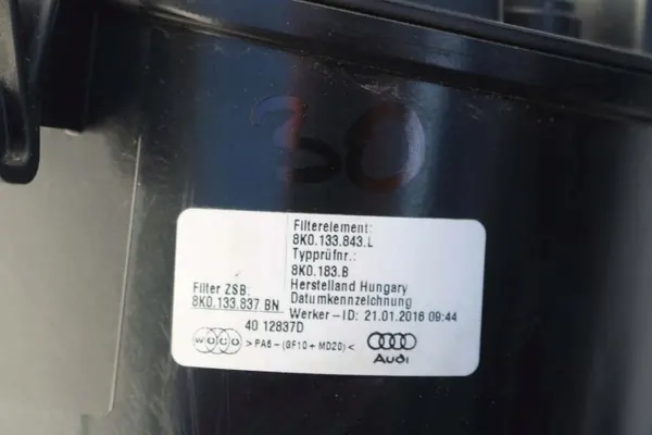 Audi Luftfiltergehäuse OEM bt-cars-35152 Gebraucht image 5
