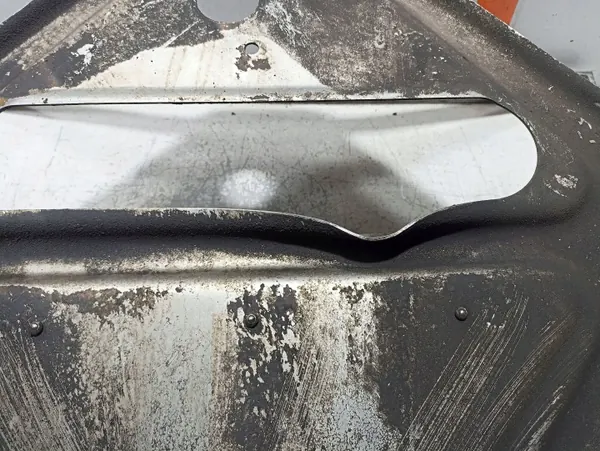 Porsche Cayman 987 Getriebeabdeckung OEM 98733118401 image 4