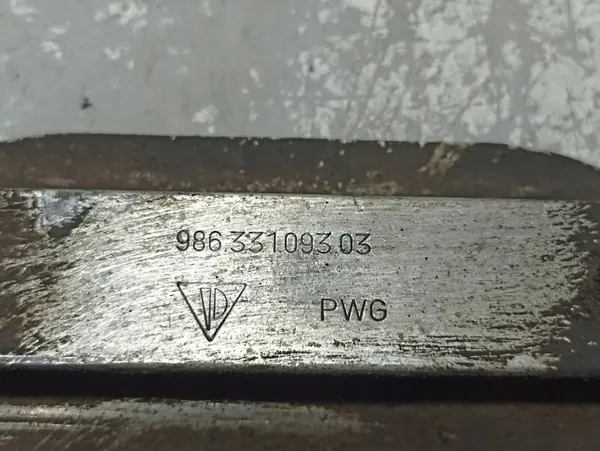 Porsche Cayman 987 Getriebeabdeckung OEM 98733118401 image 6