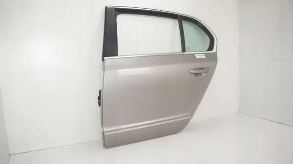 OEM 360181660 Vasen Takaovi Skoda Superb II 08-13 image 4