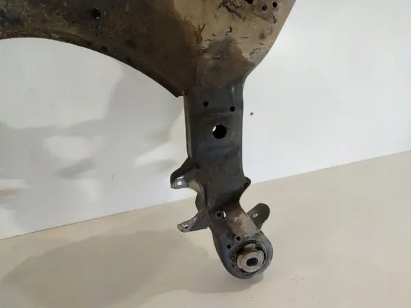 Traverse avant Audi A6 C6 OEM 4F0399313AE image 5