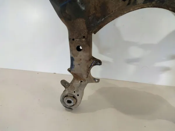 Traverse avant Audi A6 C6 OEM 4F0399313AE image 6