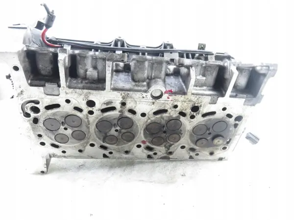 OEM 6C1Q-6090-AE Cylinderhuvud för 2.2D Motor image 9