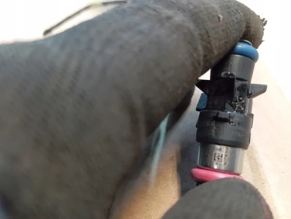 CHRYSLER PACIFICA 17- 3.6 Iniettore di carburante OEM 05281427AA image 8