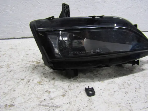 VW Golf VII lift halógeno esquerdo dianteiro 5G0941661F image 2