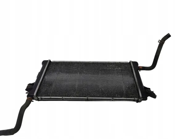 Radiateur d'eau Mitsubishi OE OEM - État utilisé image 4