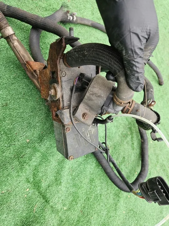 Webasto extravärmare OEM 9272718 Opel Insignia image 10