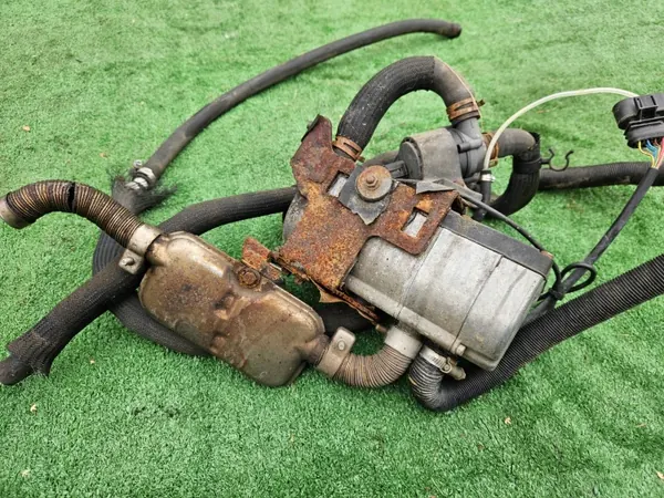Webasto extravärmare OEM 9272718 Opel Insignia image 7