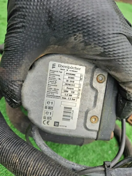 Webasto extravärmare OEM 9272718 Opel Insignia image 9
