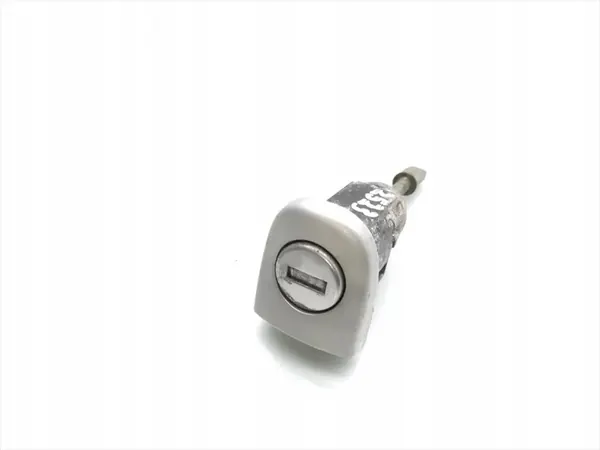 VW Passat Türschloss vorne 1999 Kombi 4/5dr OEM 3B0837167 image 2