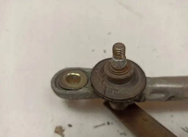 Scheibenwischermotor + Getriebe (Vorne) Opel Astra 1.6 16V image 3