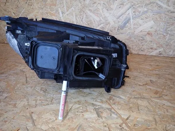 MERCEDES W253 GLC LED PERFORMANCE 15- Linker Koplamp A2539060901 image 4