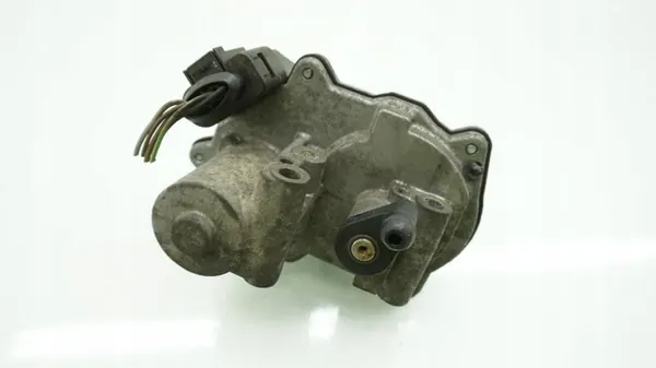 AUDI S3 8P LIFT 2.0 TFSI Ansaugaktuator 06F133482E image 3