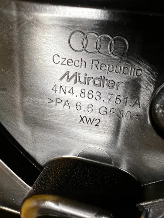 OEM 4N0853913 Türschwellen-Befestigungssatz links image 4