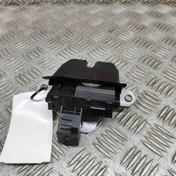 Baklucka Lås Volvo V50 2010 image 2