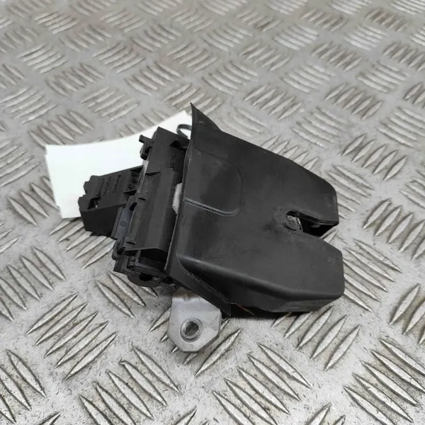 Baklucka Lås Volvo V50 2010 image 3