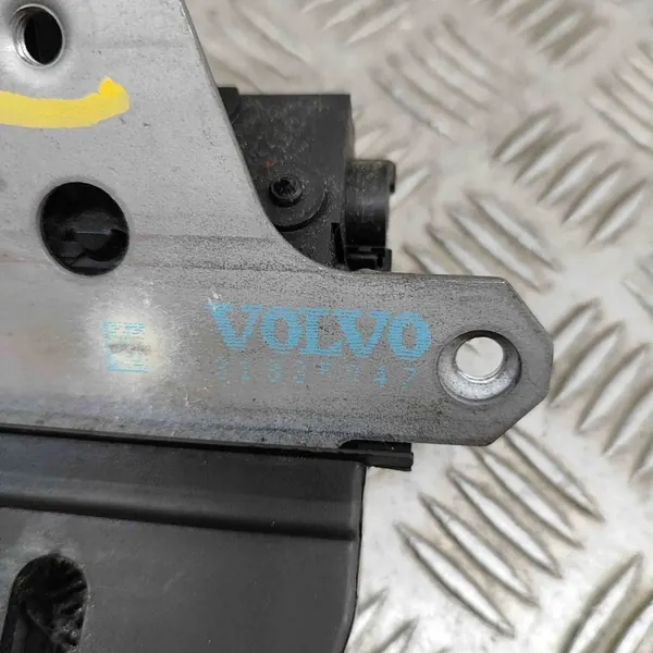 Baklucka Lås Volvo V50 2010 image 8