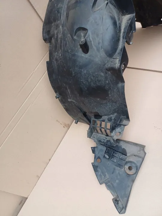 Right Front Wheel Arch Dacia Sandero II Lift 18r. OEM 638409229R image 7