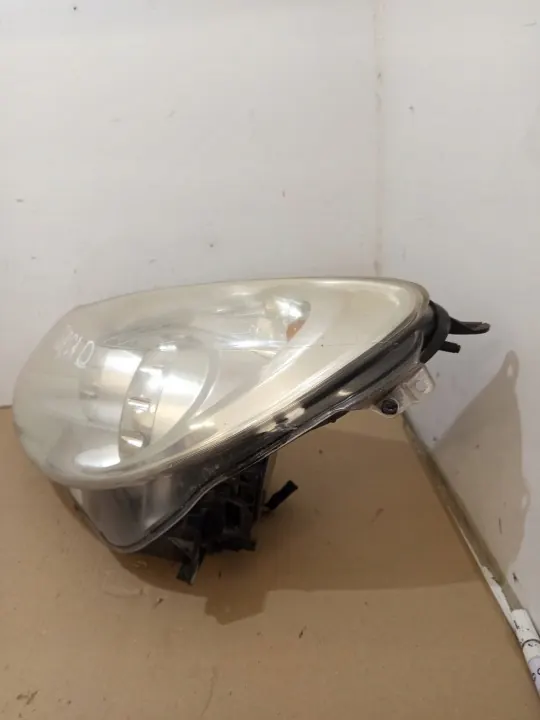 Opel Corsa D phare gauche avant Europe 13186381 image 3