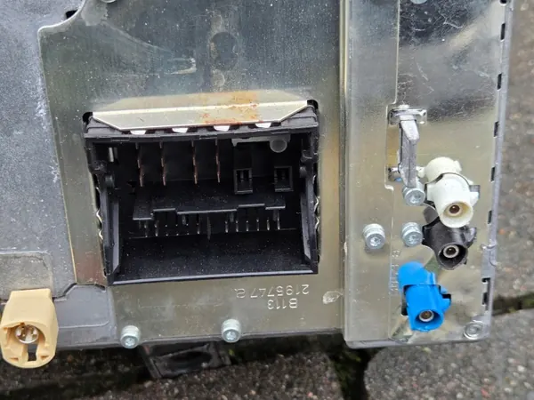 BMW NBT HU T8GB067 6819943 Radio Navigatie Lezer image 6