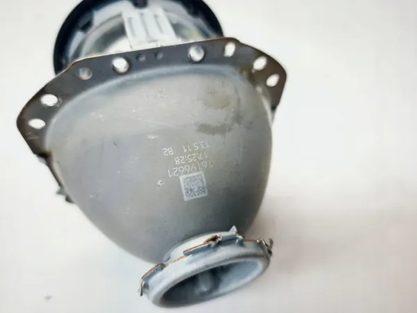 Lentille Phare Bi-Xénon OEM 16196621 pour Audi A3 8P image 5