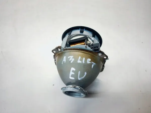Lentille Phare Bi-Xénon OEM 16196621 pour Audi A3 8P image 6