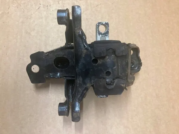 VW Audi Seat Skoda Supporto cambio 6Q0199555K image 2