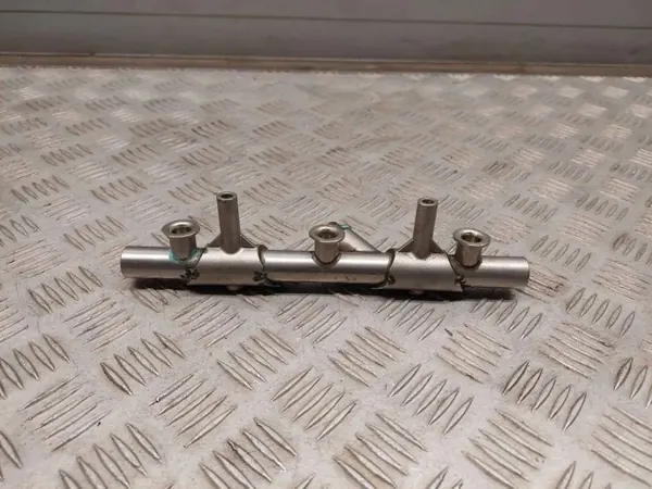Carril de inyección OEM 06E090AL para Audi Q7 4M image 5