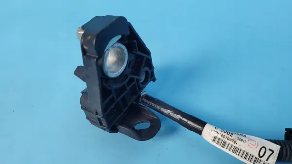 Borne Négative Toyota RAV4 V OEM 82284-42070 image 3