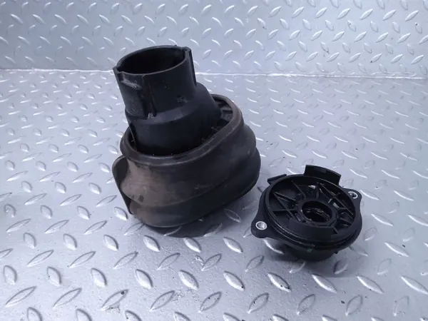 Crémaillère Volvo d'occasion OEM QA1024757 image 4