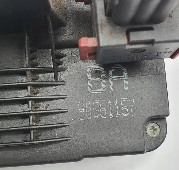 Vänster bakdörrslås OPEL ASTRA H 90561157 image 2