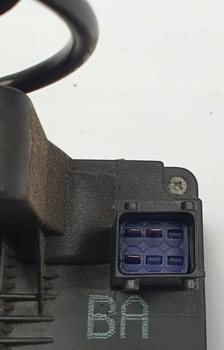 Vänster bakdörrslås OPEL ASTRA H 90561157 image 5