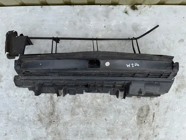 MERCEDES C-KLASA W204 Onderste luchtinlaat image 3