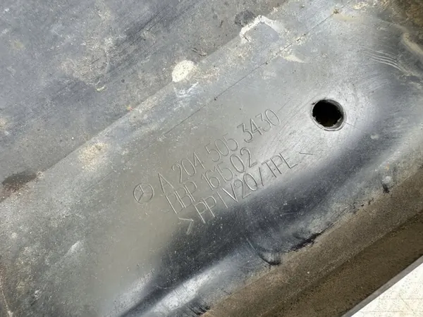 MERCEDES C-KLASA W204 Onderste luchtinlaat image 5