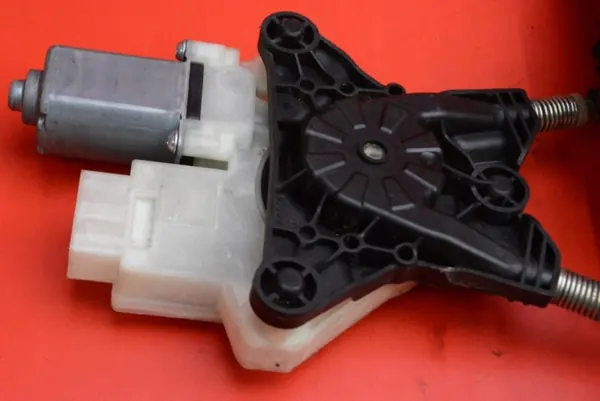 Raambediening links voor OEM 6V1959801B Skoda image 6