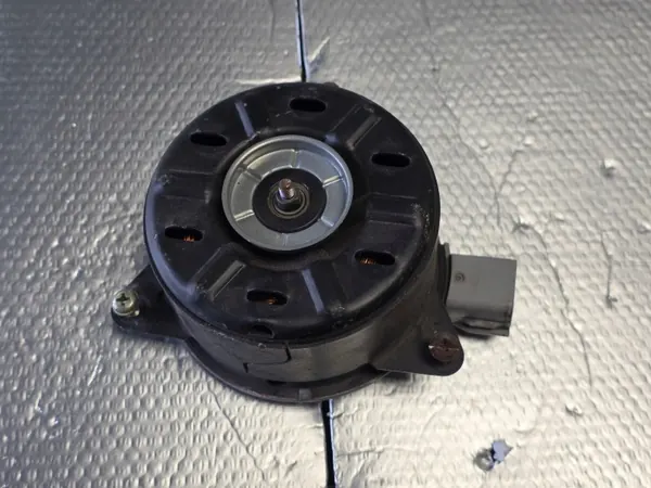 Kylarfläktmotor Suzuki OE OEM 168000-9480 image 3