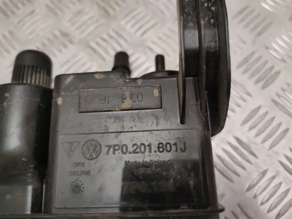 Porsche Cayenne 2015 Koolstoffilter OEM 7P0201801J image 3