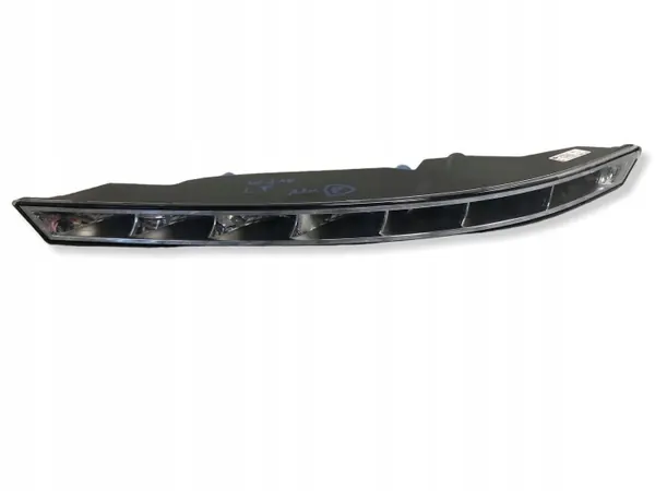 Mercedes DRL LED Lamppu Vasen Etu OEM A2188200156 image 2