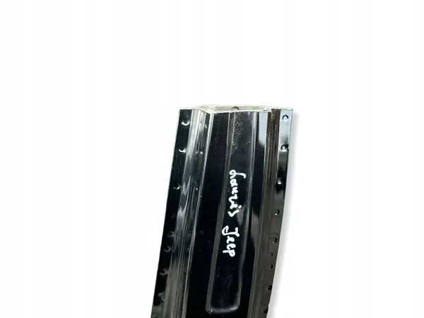 Jeep B-pilarin vasen sivu, OEM, 2010-2021 image 9