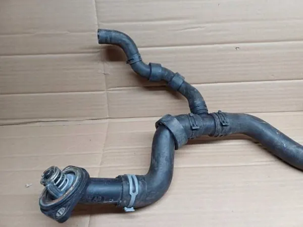 Vesiputki Polo V 1.6 TDI 6R0122051AD image 3