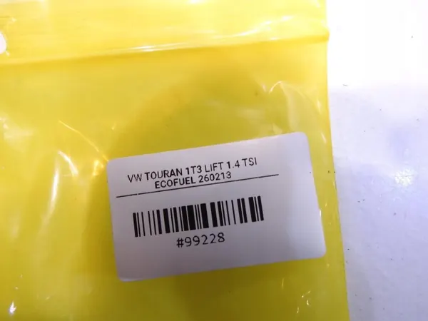 VW Touran 1T Bältesspänne OEM 1T0858491D Vänster Bak image 4