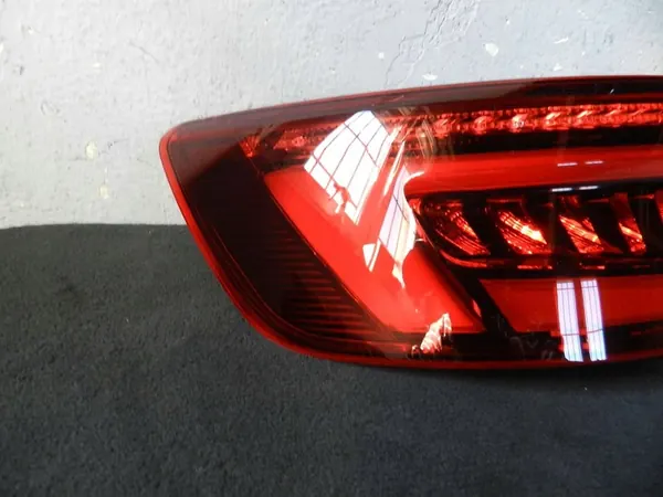 AUDI A4 B9 8W SEDAN 15-19 LUZ LED TRASERA IZQUIERDA 8W5945091G image 3