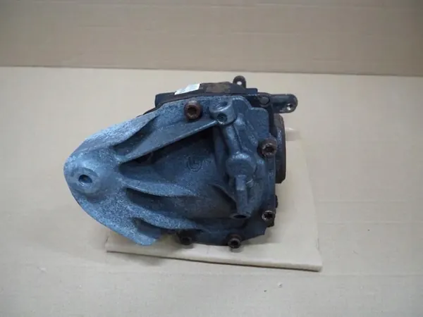 Achterdifferentieel OEM 7616971 voor BMW F image 4