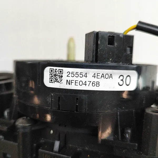 NISSAN PULSAR HATCHBACK (C13) 255604EA4A image 5