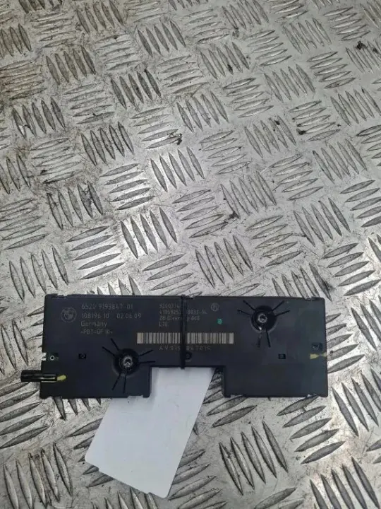 Amplificateur d'antenne BMW X5 E70 OEM 6520919384701 image 2