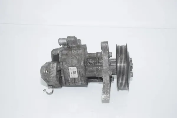 BMW OE 6796464 Servopumpe - Gebraucht image 2