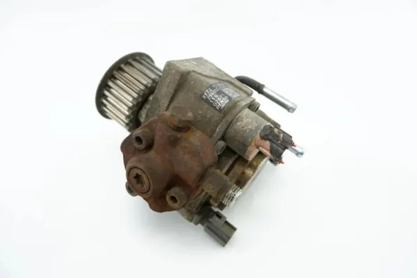 Mazda 6 I 2.0 D inspuitpomp OEM RF7J 13800A image 4