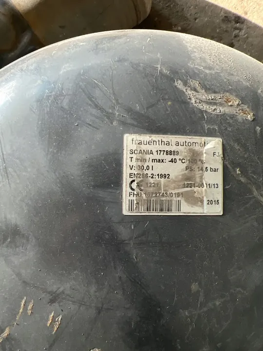 Réservoir d'air Scania, système pneumatique OE 1778889 image 3